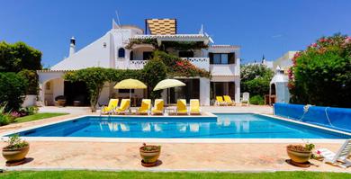 Вилла Luxury Villa, Very Close to Beach + Restaurants, WI FI, Heatable Pool.