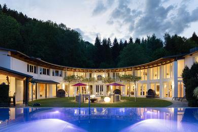 Вилла Designferienhaus Privat Villa+ Pool+ Park+ Sport