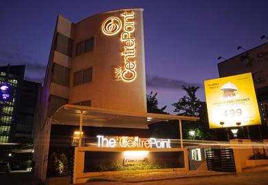 Отель The Centre Point
