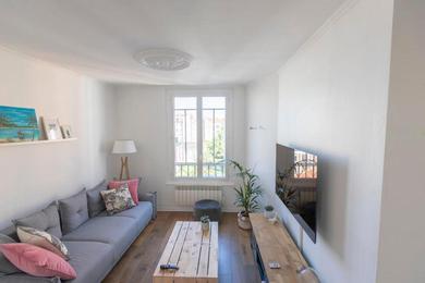 Apartments Beautiful COSY apt in COURBEVOIE