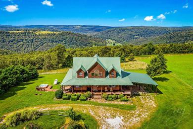 Holiday home Lodge at OZK Ranch- Incredible mountaintop cabin with hot tub and views