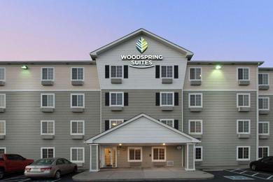 Отель WoodSpring Suites Evansville