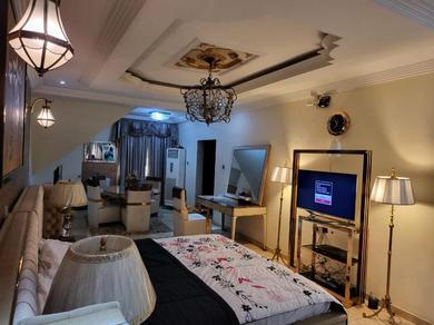 Апартаменты Onyin Luxury Apartments