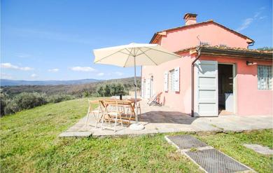 Hotel Beautiful home in Pistoia with WiFi and 3 Bedrooms
