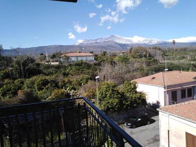 Apartments Cozy home with etna view and beach nearby