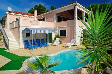 Holiday home Holiday house in Tri Porte Potirna with sea view, terrace, air conditioning, WiFi 39-1