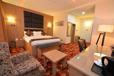 Отель Treasures Suites & Conferences Abuja