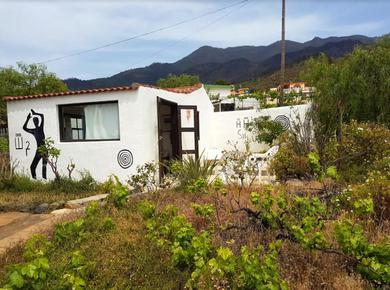 House with one bedroom in Los Llanos with wonderful mountain view shared pool and furnished garden 9 km from the beach