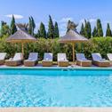 Villa Eygalieres Villa Sleeps 8 with Pool Air Con and WiFi