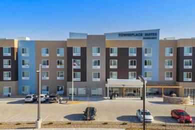 Hotel Towneplace Suites By Marriott Hays
