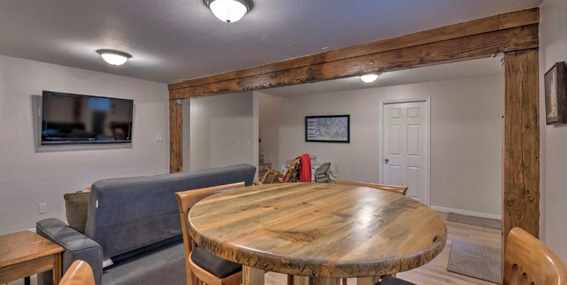 Apartments Updated Home with Mtn Views 8 Mi to Snowbird Resort