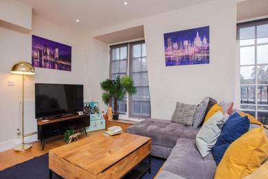 Apartments Modern 2 Bedroom Penthouse On Oxford Street