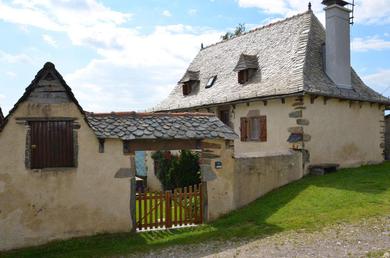 Дом отдыха Maison tout confort calme vallée du Lot proche de Conques en Aveyron
