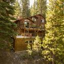 Дом отдыха Redwood by AvantStay Secluded Cabin w Views & Spa 5mins to NorthStar
