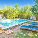 Дом отдыха Awesome home in Saint-Quentin-la-Poter with Outdoor swimming pool, WiFi and 3 Bedrooms