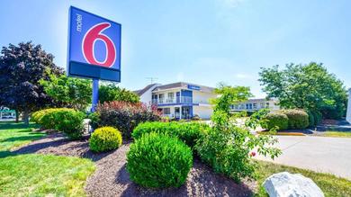 Отель Motel 6-Windsor Locks, CT - Hartford