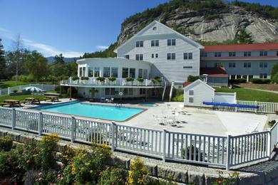 Отель White Mountain Hotel and Resort