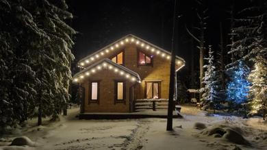 Holiday home Уютный деревянный дом с камином в окружении сосен