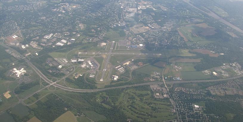Mercer County Airport (BLF), Блюфилд, Соединенные Штаты