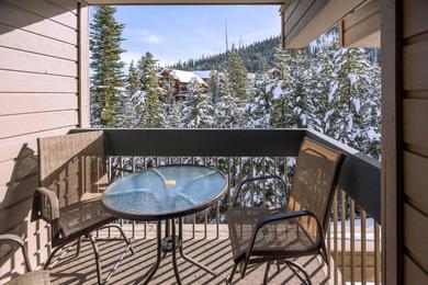 Apartments Steps to Ski Lifts - Condo with Walk-Out Patio!