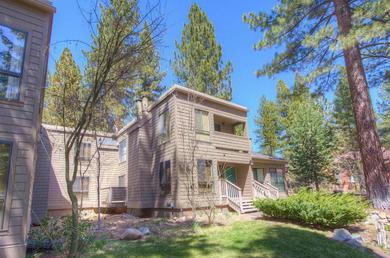 Holiday home Pinenut Place by Lake Tahoe Accommodations