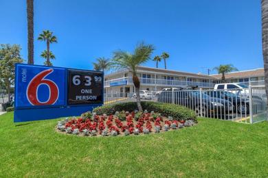 Отель Motel 6-Santa Ana, CA