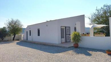 Holiday home Immaculate 2-Bed 2-Bathroom Casa in Oria Almeria