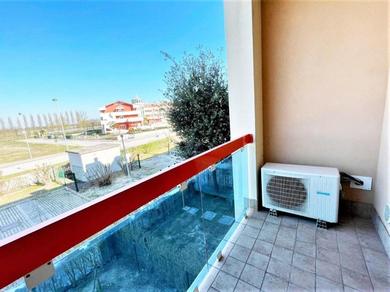 Apartments Nice apartment in Caorle with shared pool