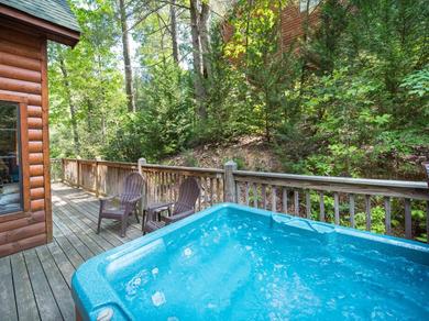 Holiday home Chipmunk Chase, 2 Bedrooms, Sleeps 8, Hot Tub, Pool Table, Fireplace