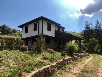 Дом отдыха Traditional Cottage - Vila Samovila