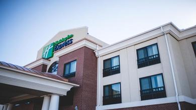 Hotel Holiday Inn Express & Suites Morton Peoria Area, an IHG Hotel