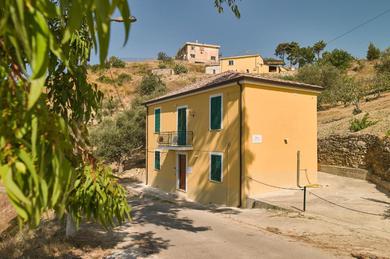 Italy Construction - Villa Rosa
