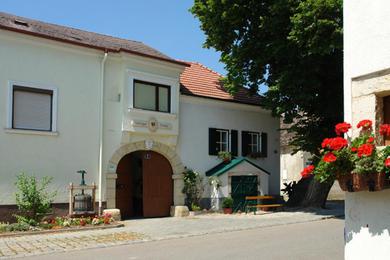 Гостевой дом Winzerzimmer - Weingut Tinhof