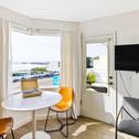 Отель Pier View Suites - Bungalow A