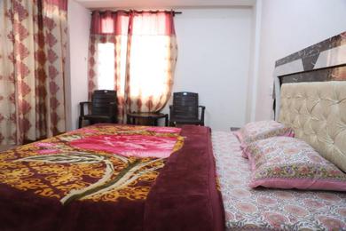 Guest house Trinetra Homestay