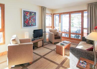 Apartments Spacious Family 2-bed, 2-bath with parking, private piste