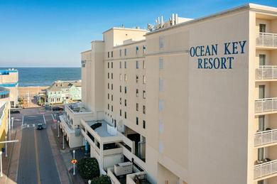 Курорт Ocean Key Resort by VSA Resorts