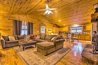 Дом отдыха Pet-Friendly Cabot Cabin with Fenced Yard!