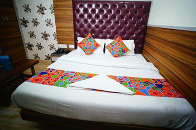 Hotel jyoti deluxe