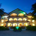 Апарт-отель The Palms Oceanfront Suites