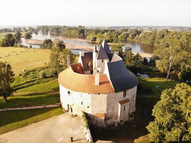 Дом отдыха Un château en Bourgogne
