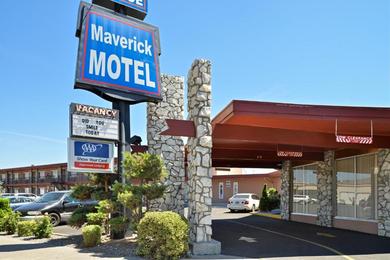 Мотель Maverick Motel
