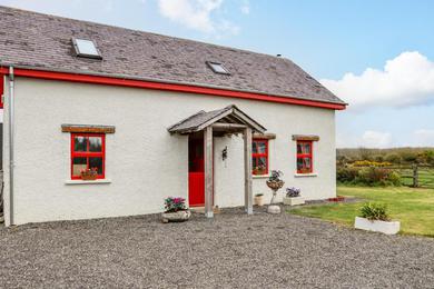 Holiday home Cob Cottage