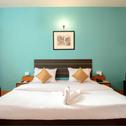 Отель Rajmahal Beach Resort