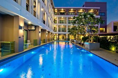 Отель Hotel J Residence Pattaya - SHA Extra Plus