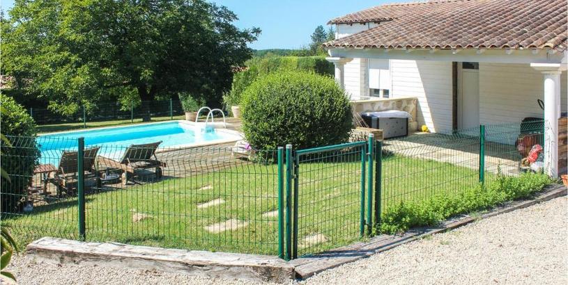 Holiday home Beautiful home in Atur with Outdoor swimming pool, WiFi and 3 Bedrooms