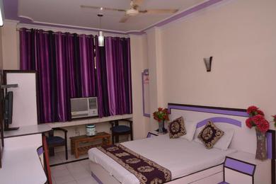 Guest house Hotel Yatri International