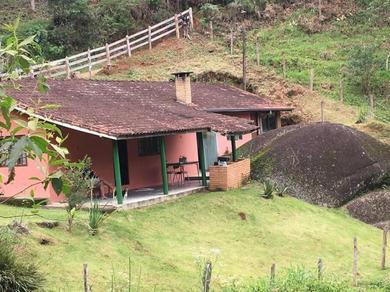 Дом отдыха Chalé Alto Da Pedra