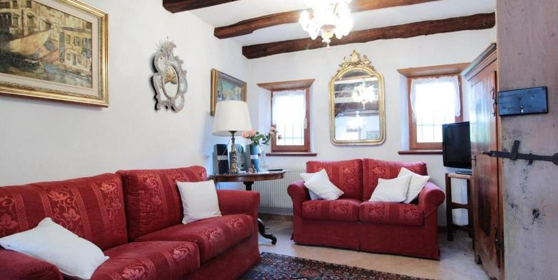 Holiday home Beautiful holiday home in Chies d'Alpago with garden