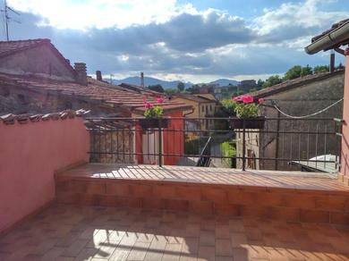 Holiday home L'Antico Borgo charming countryside home 35 minutes from Lucca